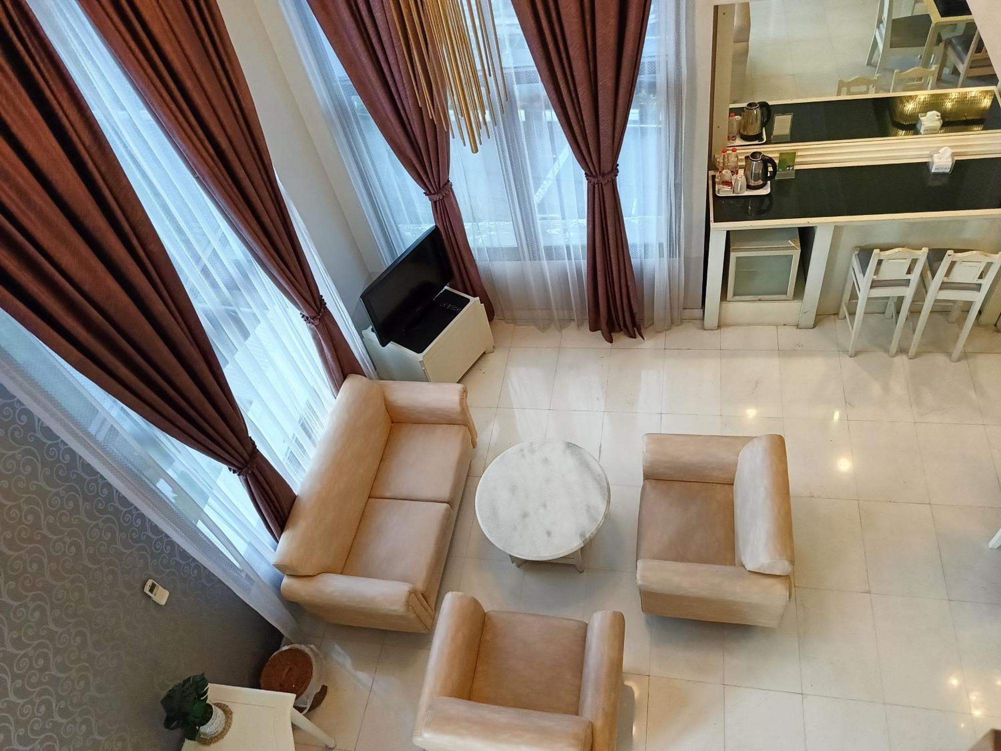 Lux Tychi Hotel مالانغ المظهر الخارجي الصورة