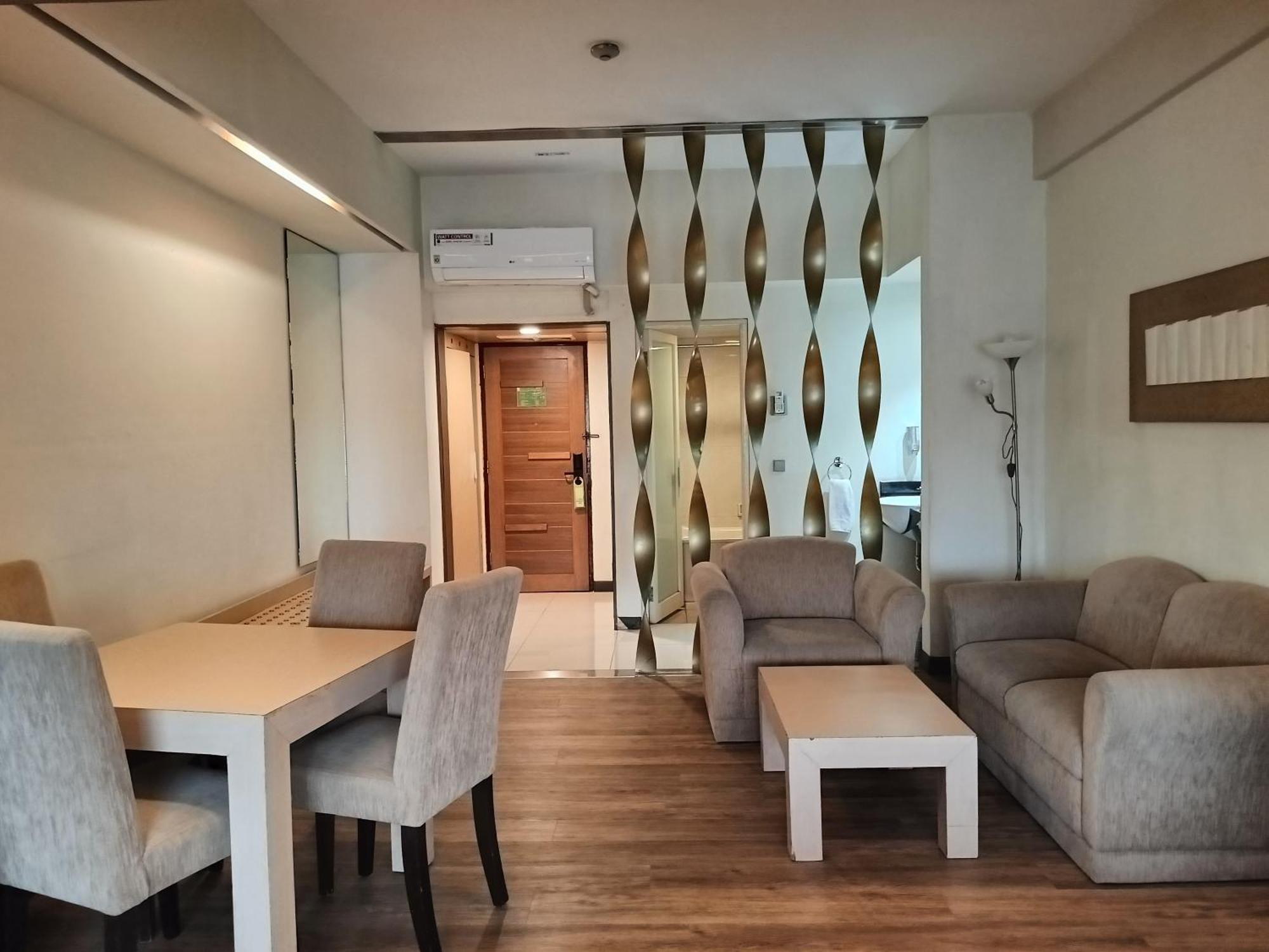 Lux Tychi Hotel مالانغ المظهر الخارجي الصورة